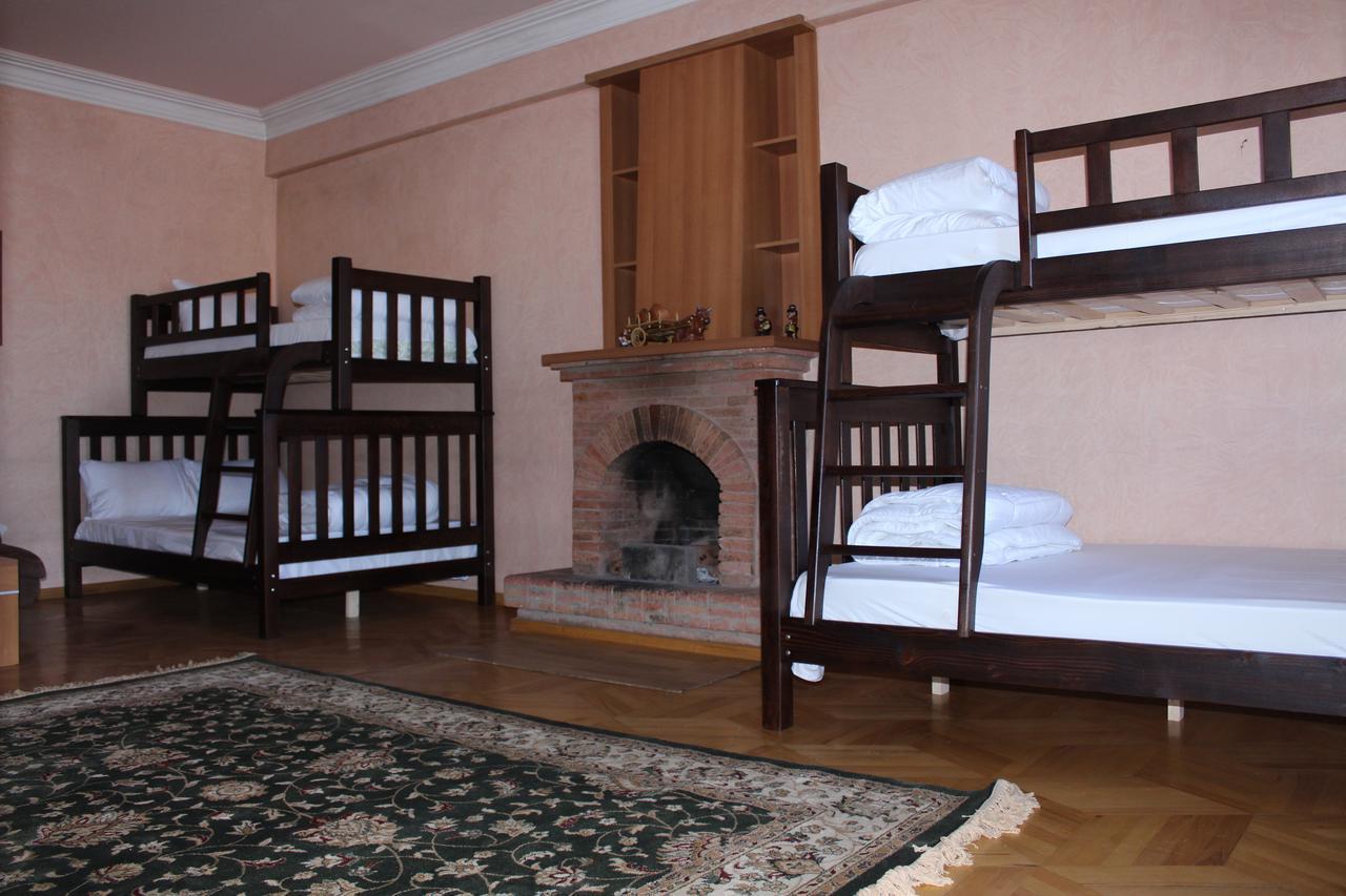 Herrmas Hostel 트빌리시 외부 사진