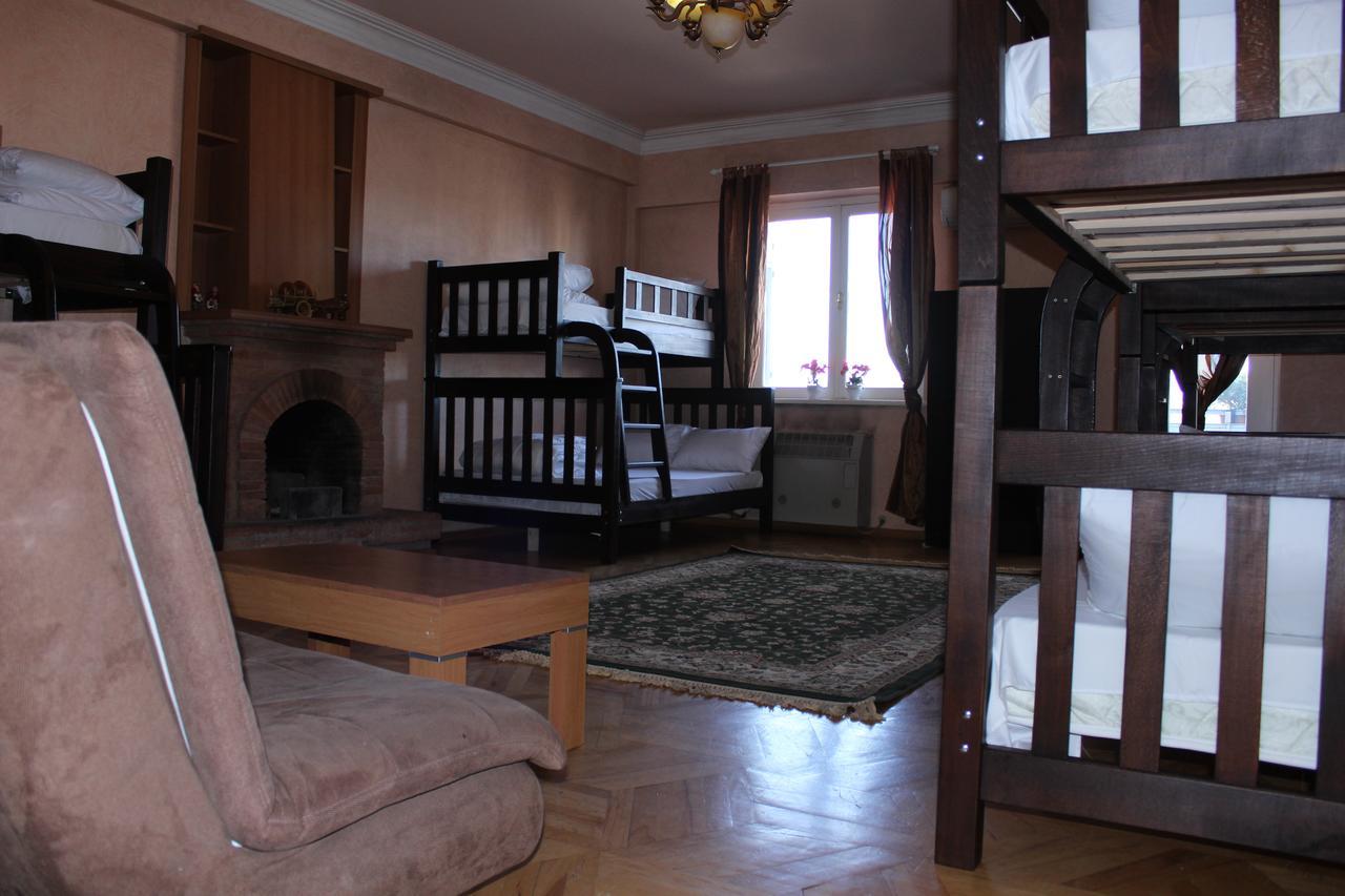 Herrmas Hostel 트빌리시 외부 사진