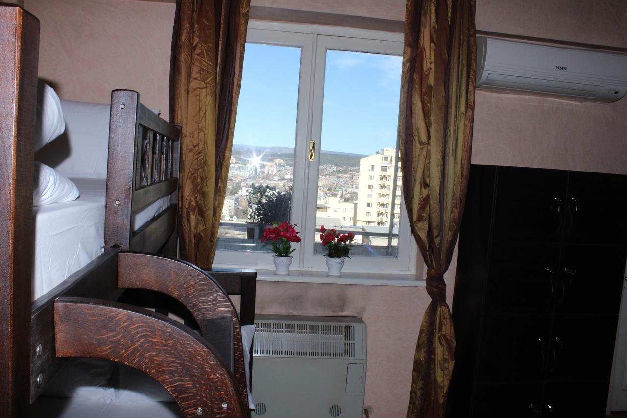Herrmas Hostel 트빌리시 외부 사진